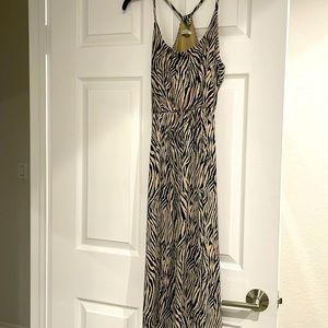 Summer dress with slits